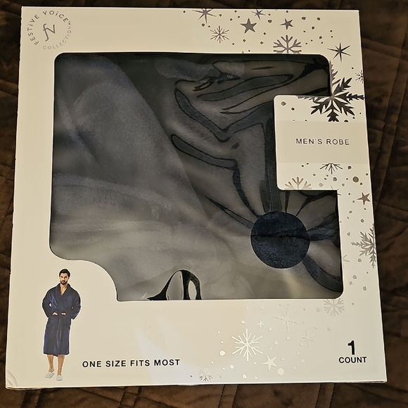 Men's Navy Robe - Picture 5 of 10